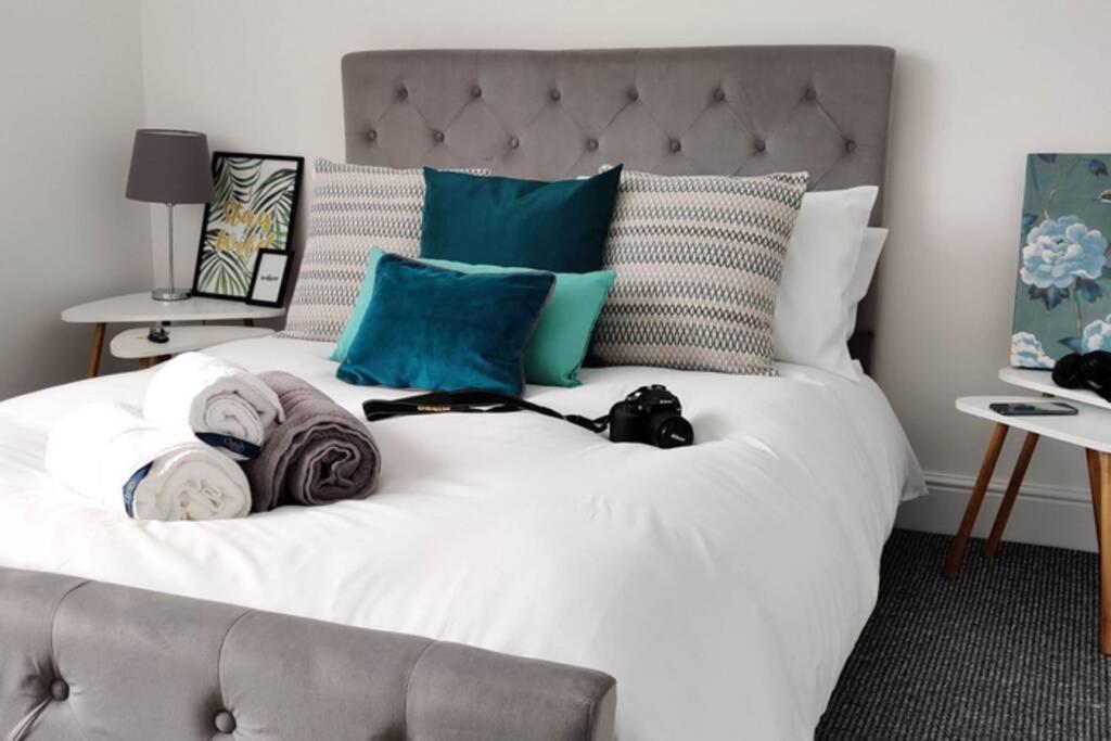 Brand New Designer In - Newsham Park L6 *